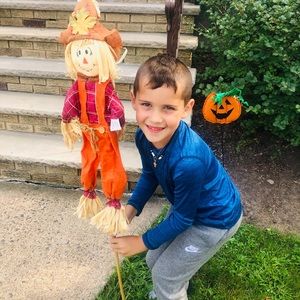 Meet your Posher, Casey